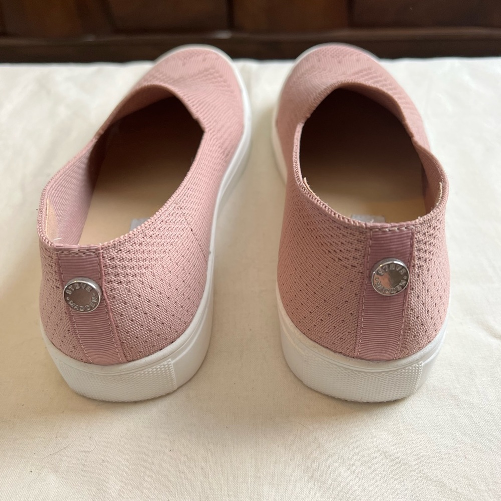 Steve Madden flats. - Picture 3 of 5